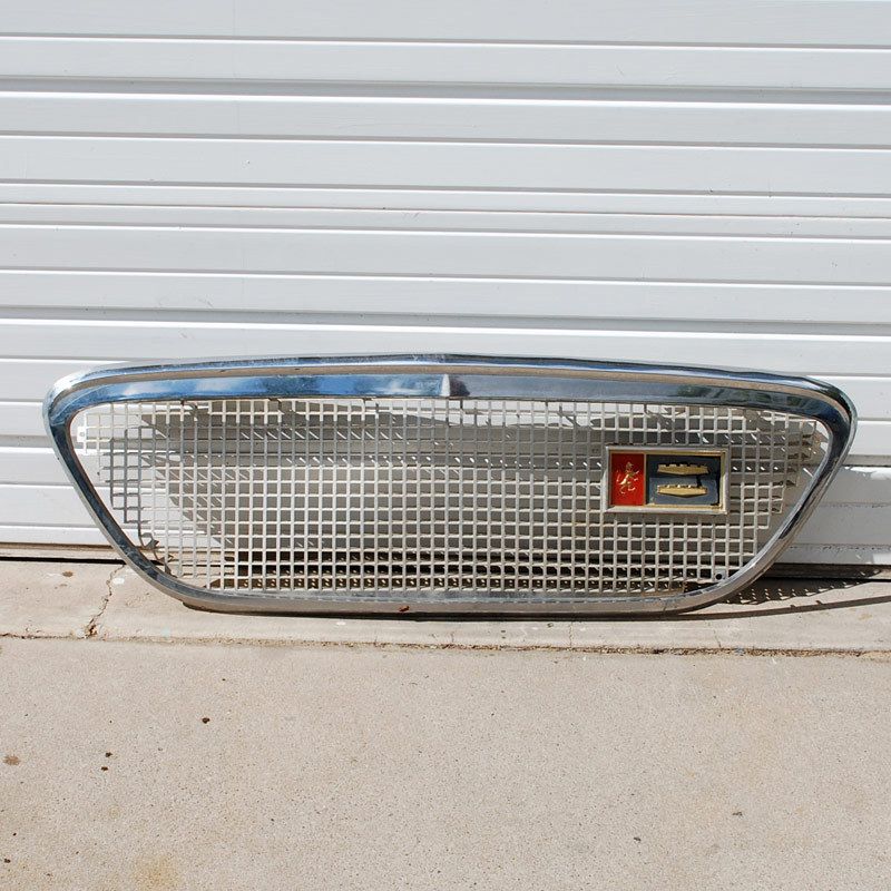 Chrysler Newport 62 Grille Bezel Chrome 1962  