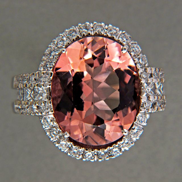 KRISTINA 8.21CT OVAL SOFT PINK TOURMALINE 18K WHITE GOLD 1.37CT 