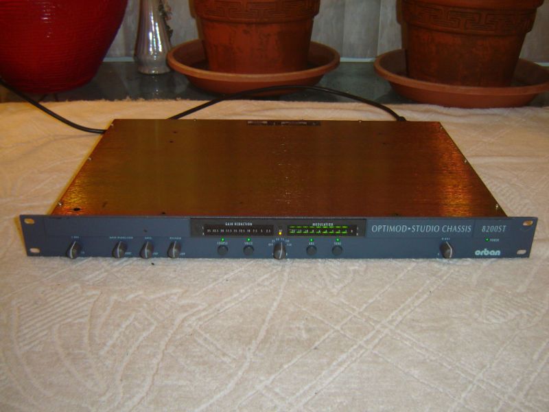 Orban 8200ST/U, Optimod Studio Chassis, Vintage Rack  