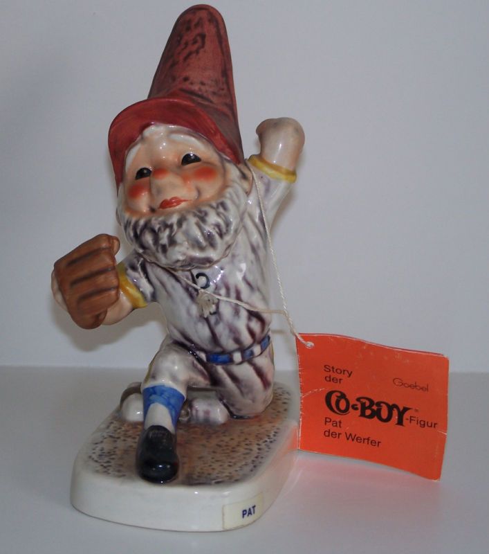 GOEBEL CO BOY FIGURINE   PAT THE PITCHER GNOME  