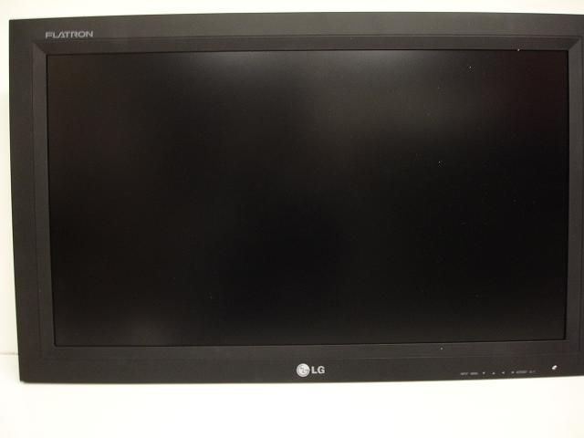 LG M3203CCBA 32 TFT ACTIVE MATRIX LCD MONITOR DISPLAY  