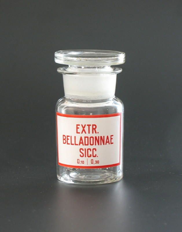 ANCIENT DRUGSTORE EXTR BELLADONAE SICC. OPIUM BOTTLE *  