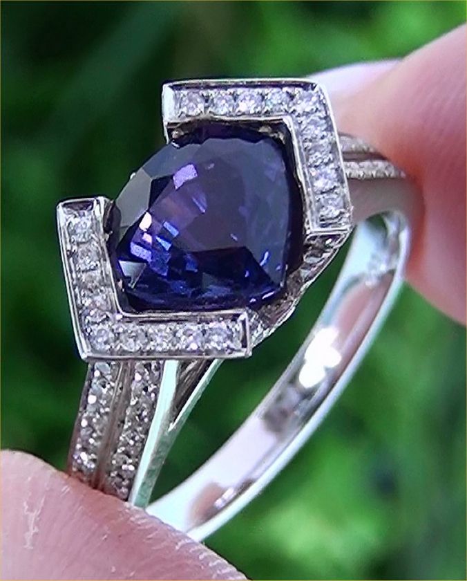 GIA Certified 3.51 ct Natural Purple Sapphire Diamond Engagement Ring 