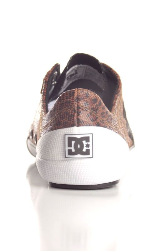 DC Womens Chelsea Z LLE Shoes Size 7 Brown  