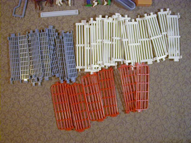 Vintage Ertl Farm Country BARN & SILO & DAIRY BARN Parts Lot 1/64 