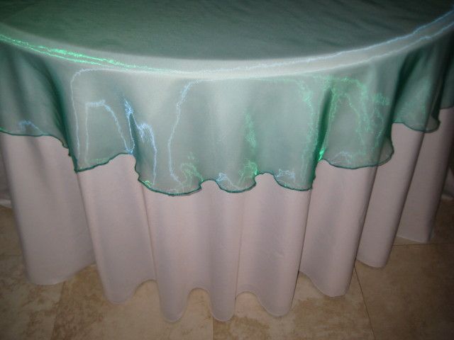 NEW 90 in ROUND ORGANZA OVERLAY EMERALD GREEN  