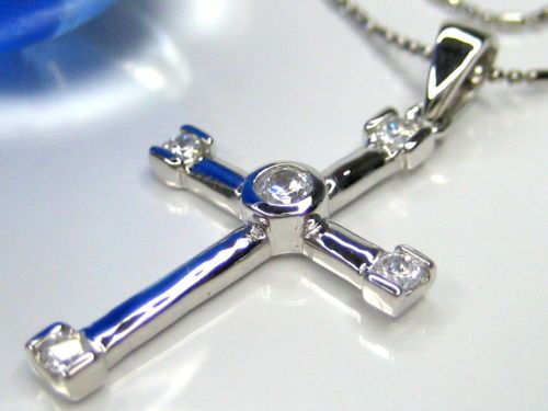 DIAMONIQUE CROSS STERLING 18KGP PENDANT NECKLACE  