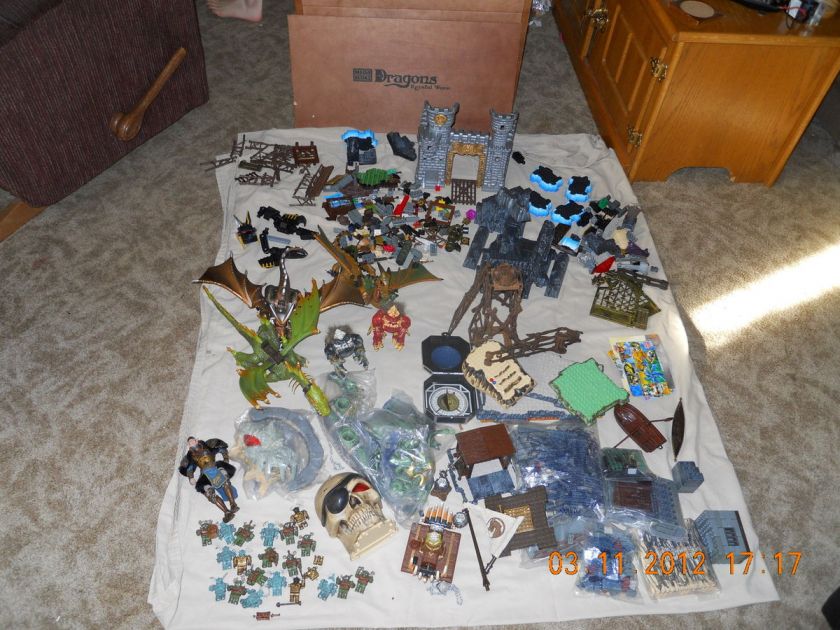 lot Mega Blocks Bloks Krystal Wars dragons legos action figures wood 