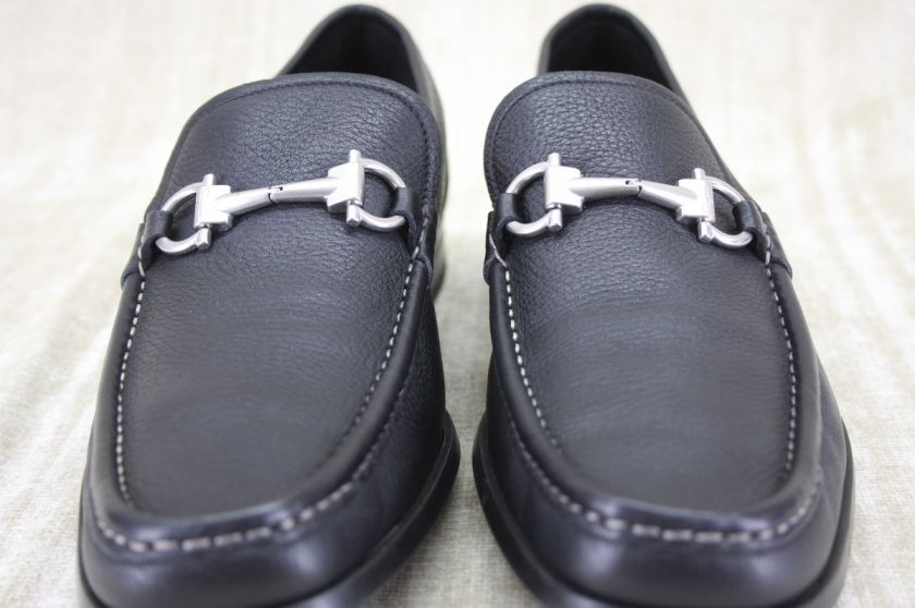 Salvatore Ferragamo Magnifico Black Loafer Moccasin 9 pebbled Leather 