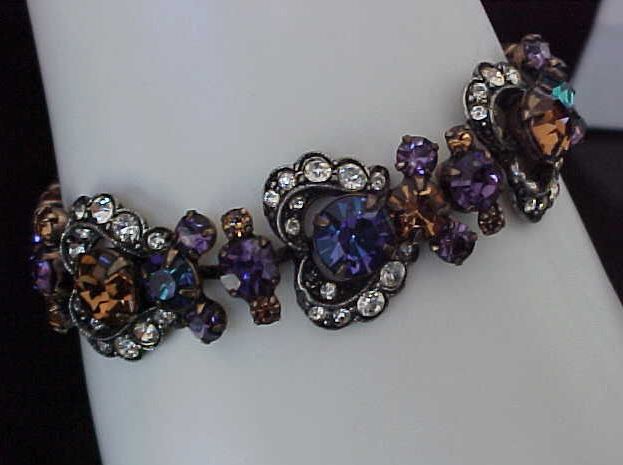 Rare VINTAGE Signed WEISS Purple, Topaz, Blue TRIPLE Hearts BRACELET 