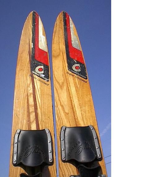 VINTAGE Wooden 65 Waterskis CYPRESS GARDENS SUPER GROOVED  