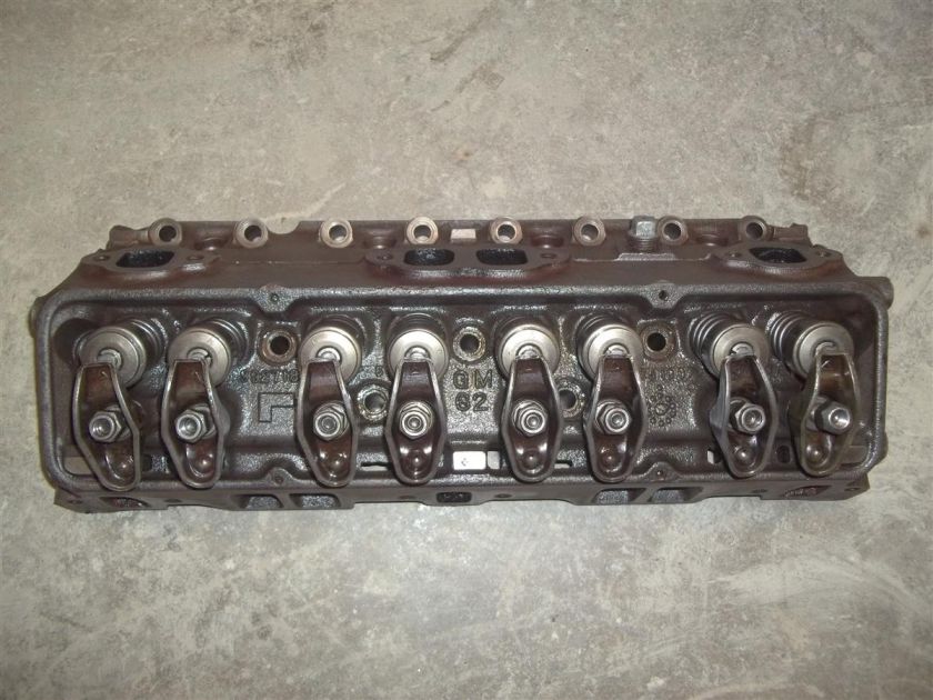 Small Block Chevy 350 RH Cylinder Head 3927185 69 70 8 307 Camaro Nova 