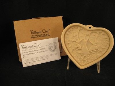 THE PAMPERED CHEF 2003 AUTUMN WREATH MOLD   NIB  