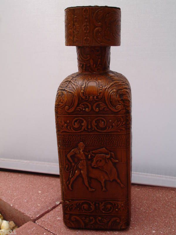 VINTAGE COLLECTION SPANISH LEATHER WHISKY BOTTLE  