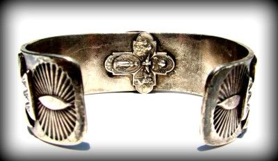   Heavy OLD NAVAJO Turquoise COIN SILVER Thunder Bird BRACELET  