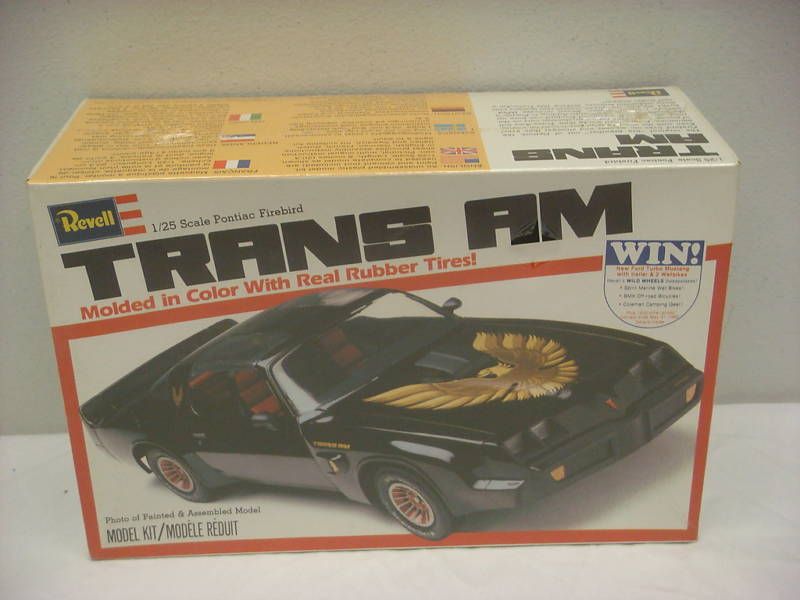 VINTAGE REVELL 1/25 1978 TRANS AM MODEL KIT SEALED  