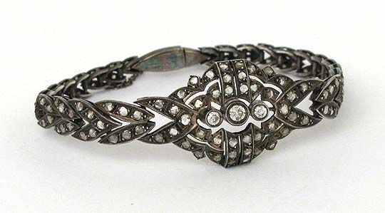 VICTORIAN SILVER, ROSE & EUROPEAN CUT DIAMONDS BRACELET  