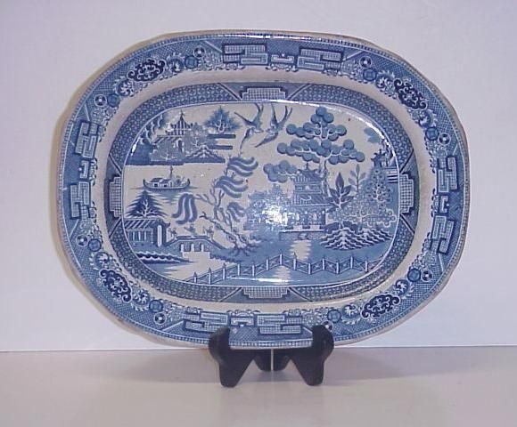 ANTIQUE BLUE WILLOW IRONSTONE STAFFORDSHIRE PLATTER C.1800S  