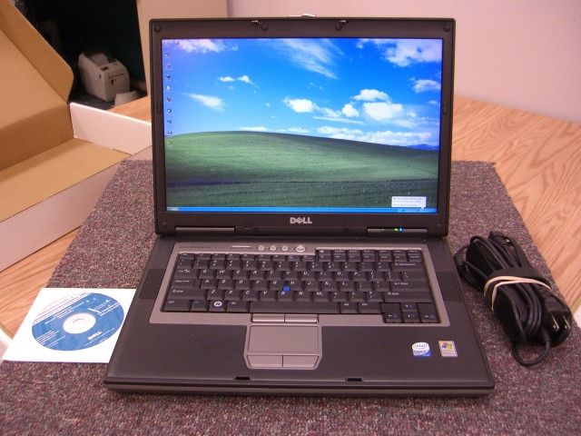 DELL PRECISION M4300 CORE 2 DUO 2.4GHz 2GB 15.4 120GB DVD RW XP PRO 