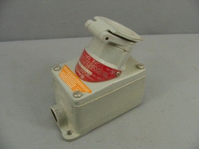 Appleton 20 amp Hazardous Receptacle EFSC150 2023  