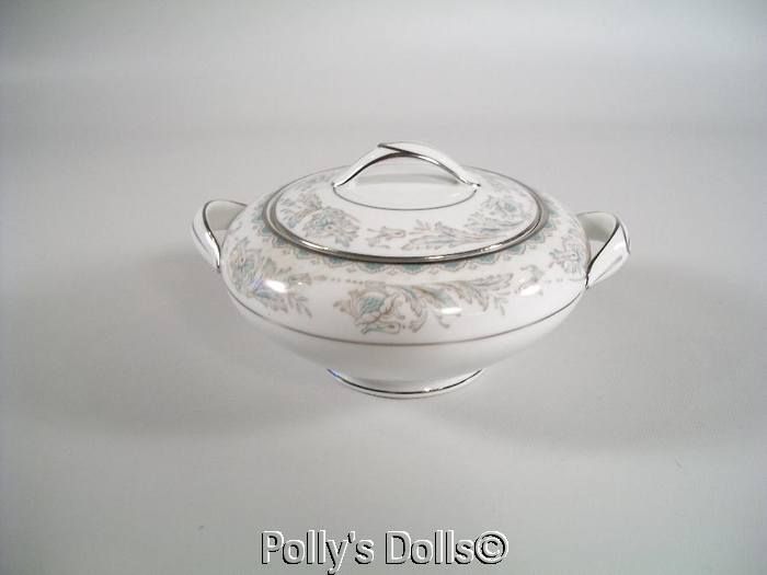   China Belmont # 5609 Sugar Bowl with Lid JAPAN Excellent Condition