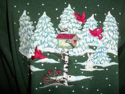 MEDIUM SWEATSHIRT FOREST GREEN PINE TRESS BIRD HOUSE RABBIT WINTER 